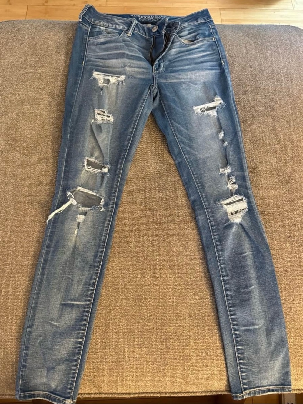 Distressed Blue Women's Skinny Jeans